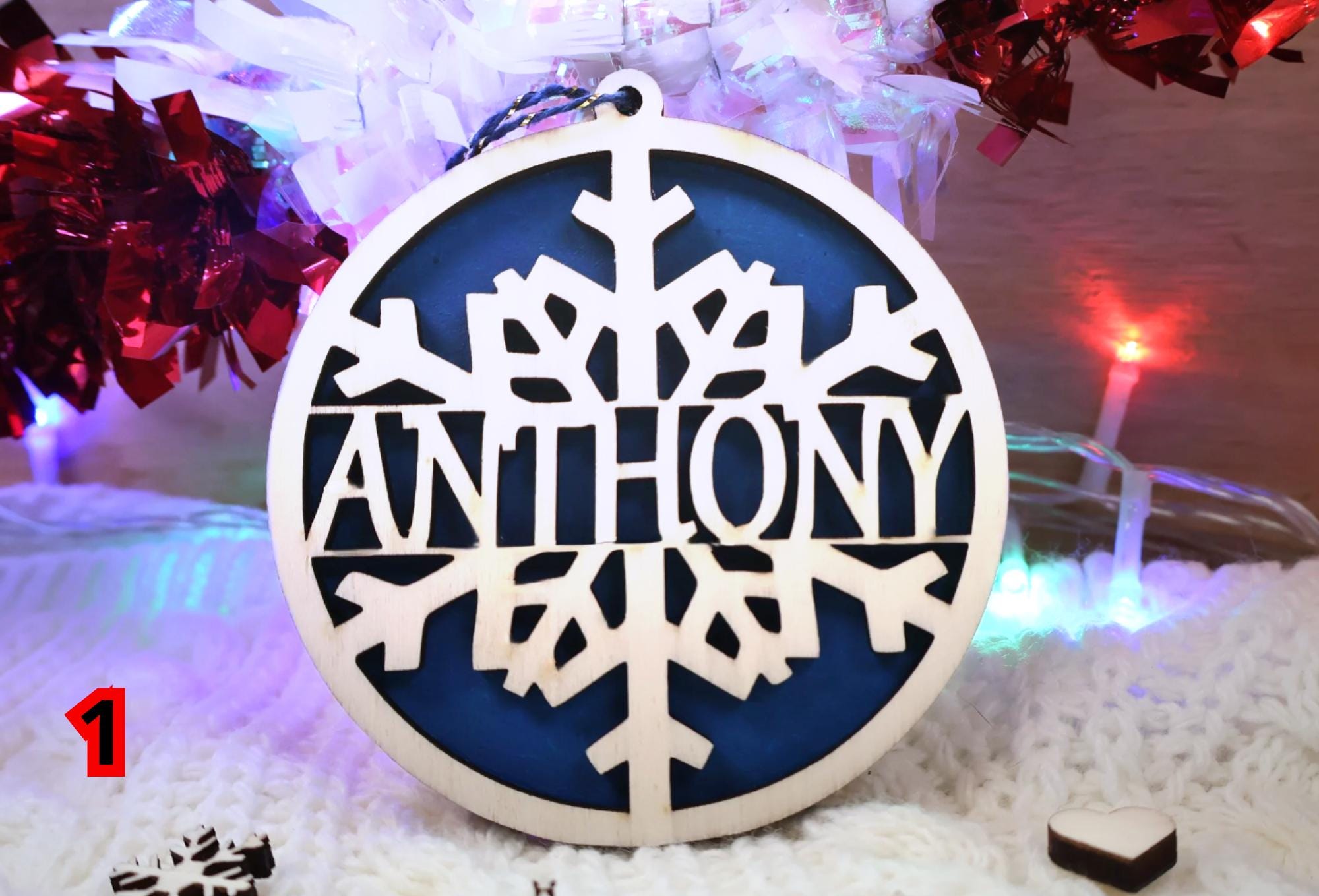 Personalized Christmas ball with first name, Wooden ornament with or without colored background, Christmas tree decoration