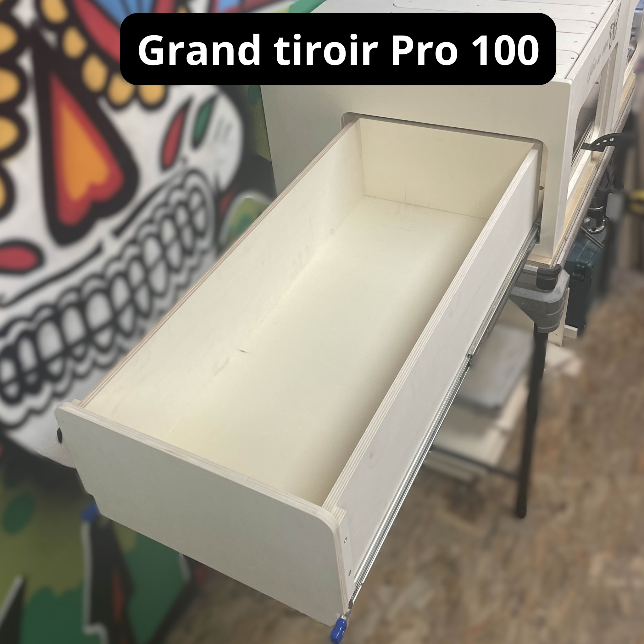"Tiroir sur glissières pour lit peigne van"
"Option tiroir charge lourde 120kg pour aménagement van"