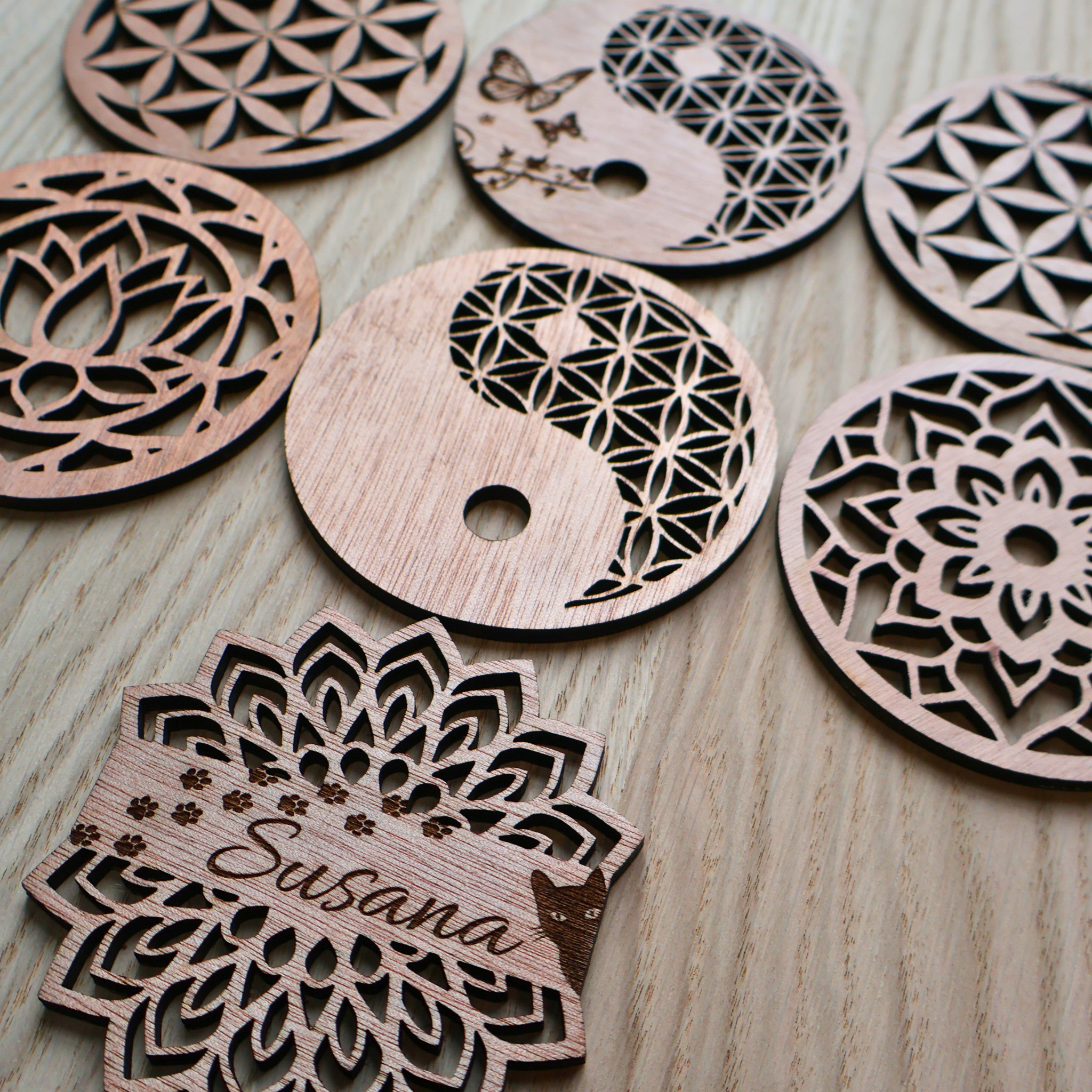 Dessous de verre mandala fleur de vie personnalisé