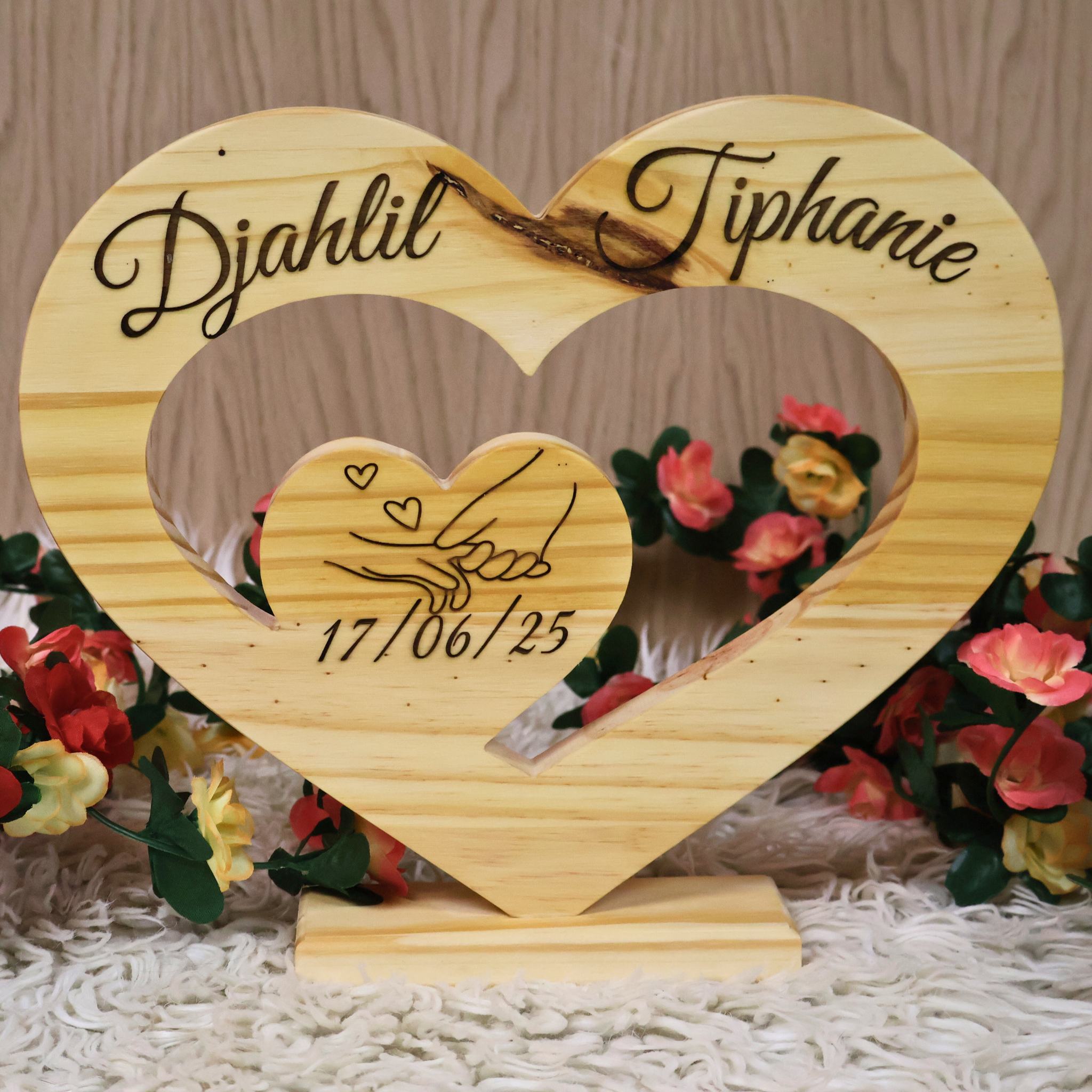 Cœur en bois personnalisé mariage ou Saint-Valentin