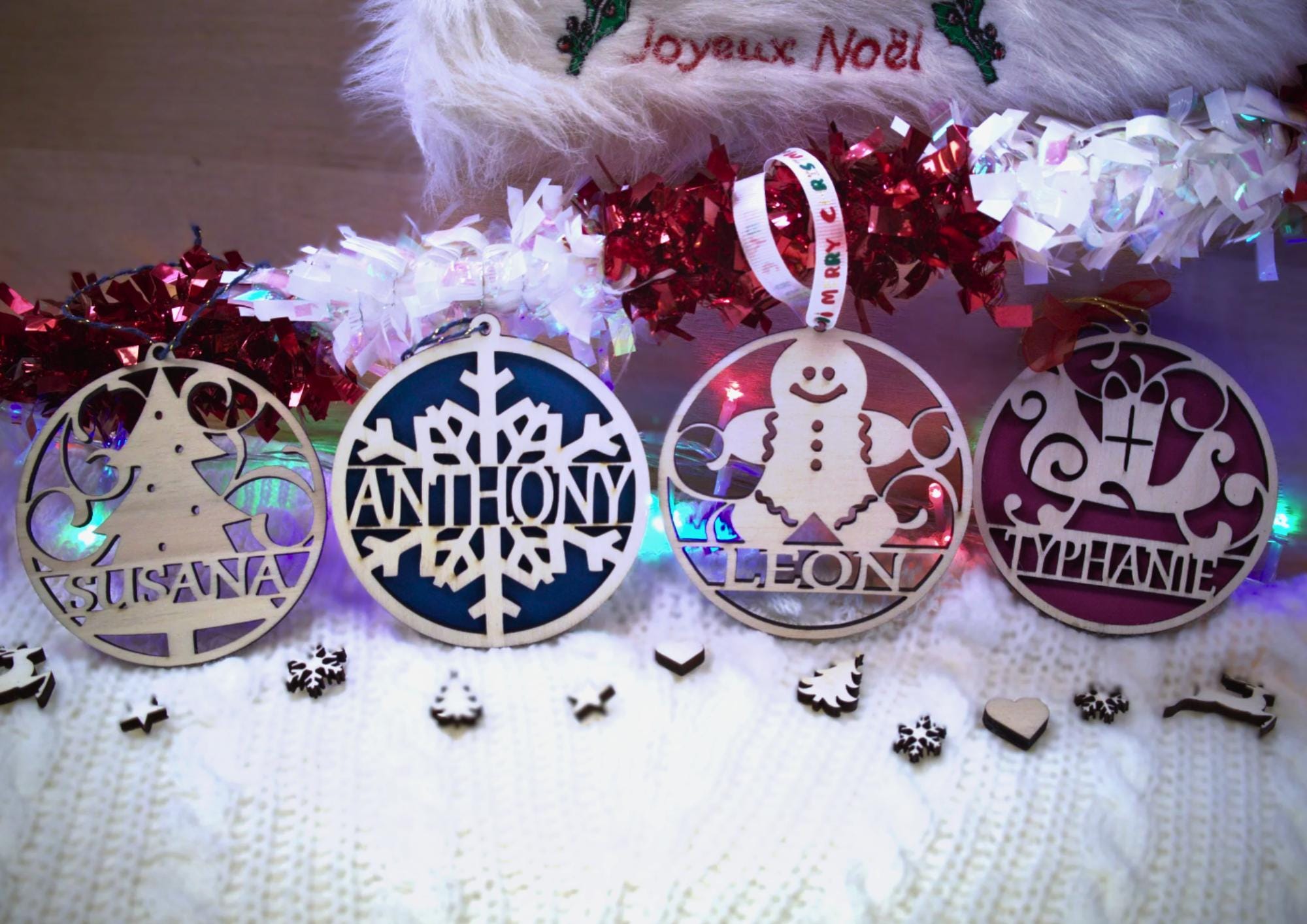Boule de Noël personnalisée prénom , Ornement bois avec ou sans fond couleur, Décoration sapin Noël