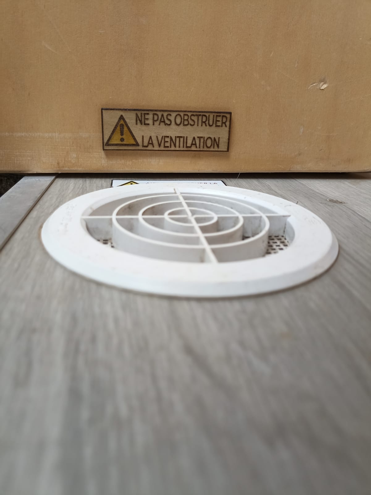 Étiquettes en bois VASP pour van aménagé