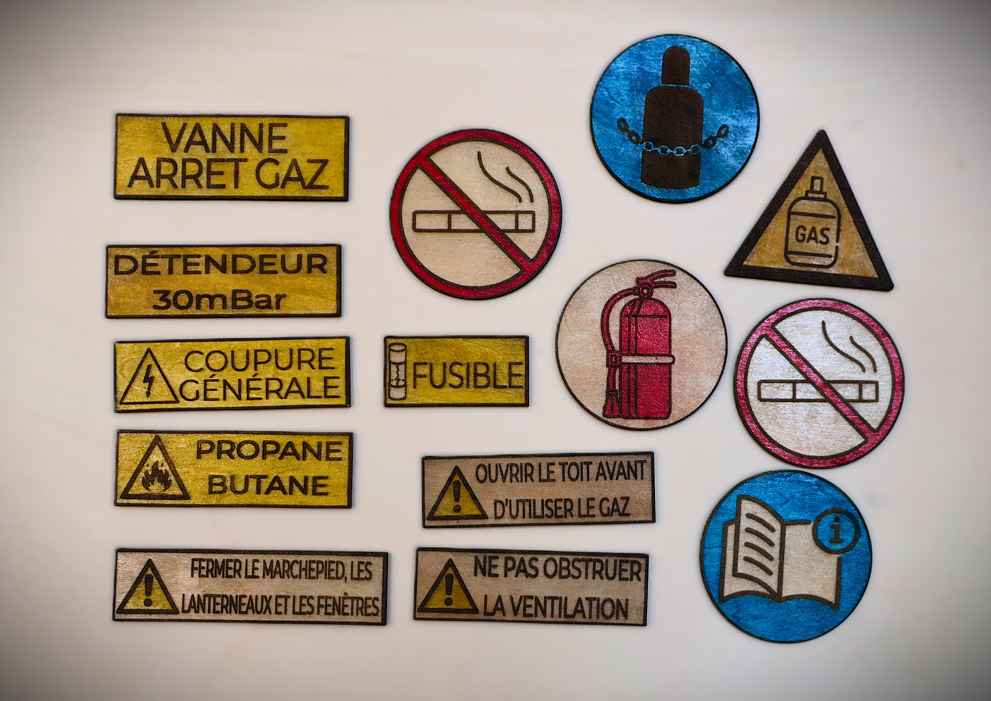 VASP wooden labels for camper vans