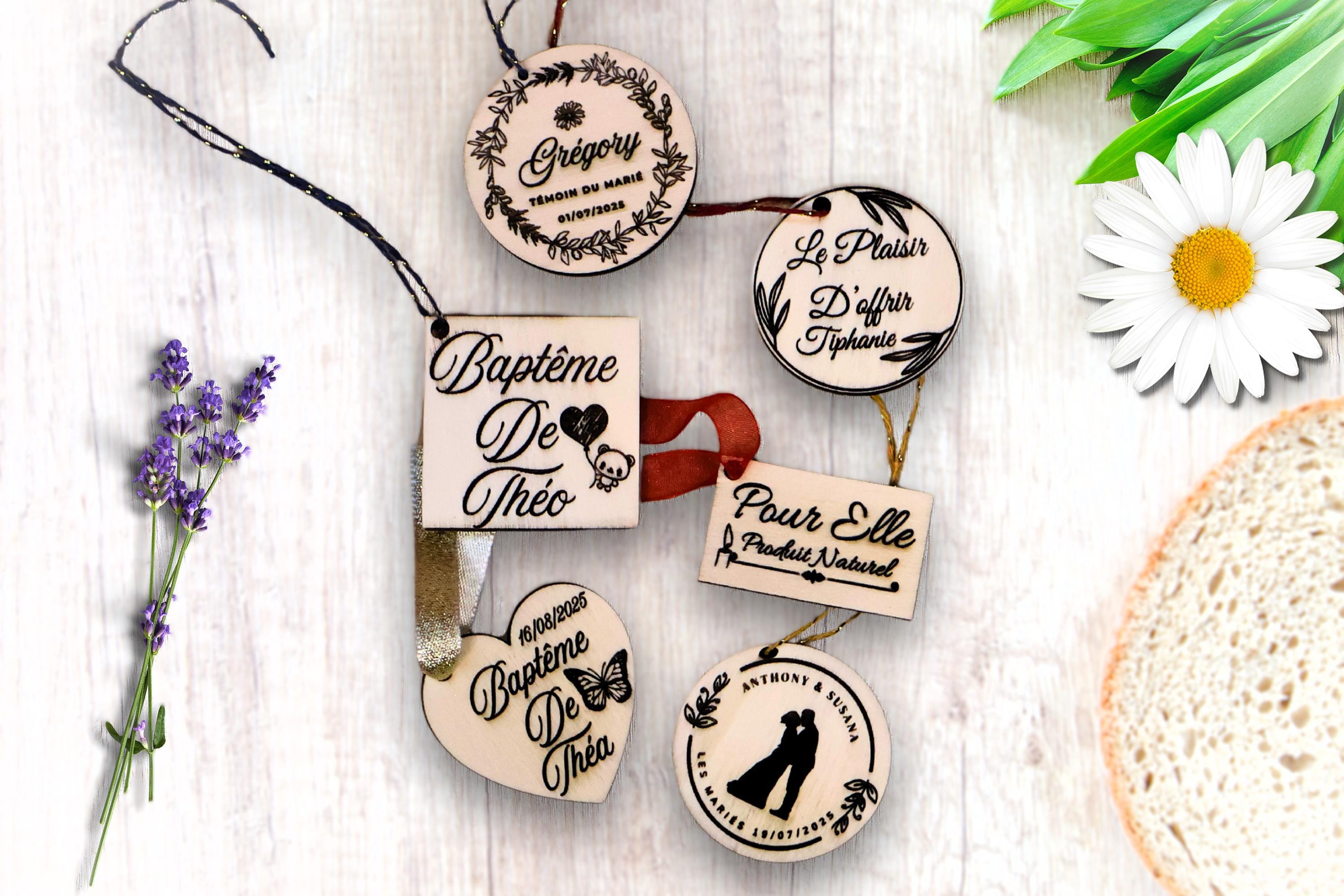 étiquette en bois personnalisée, idéale pour un baptême, un mariage ou toute occasion spéciale. Fabrication artisanal.