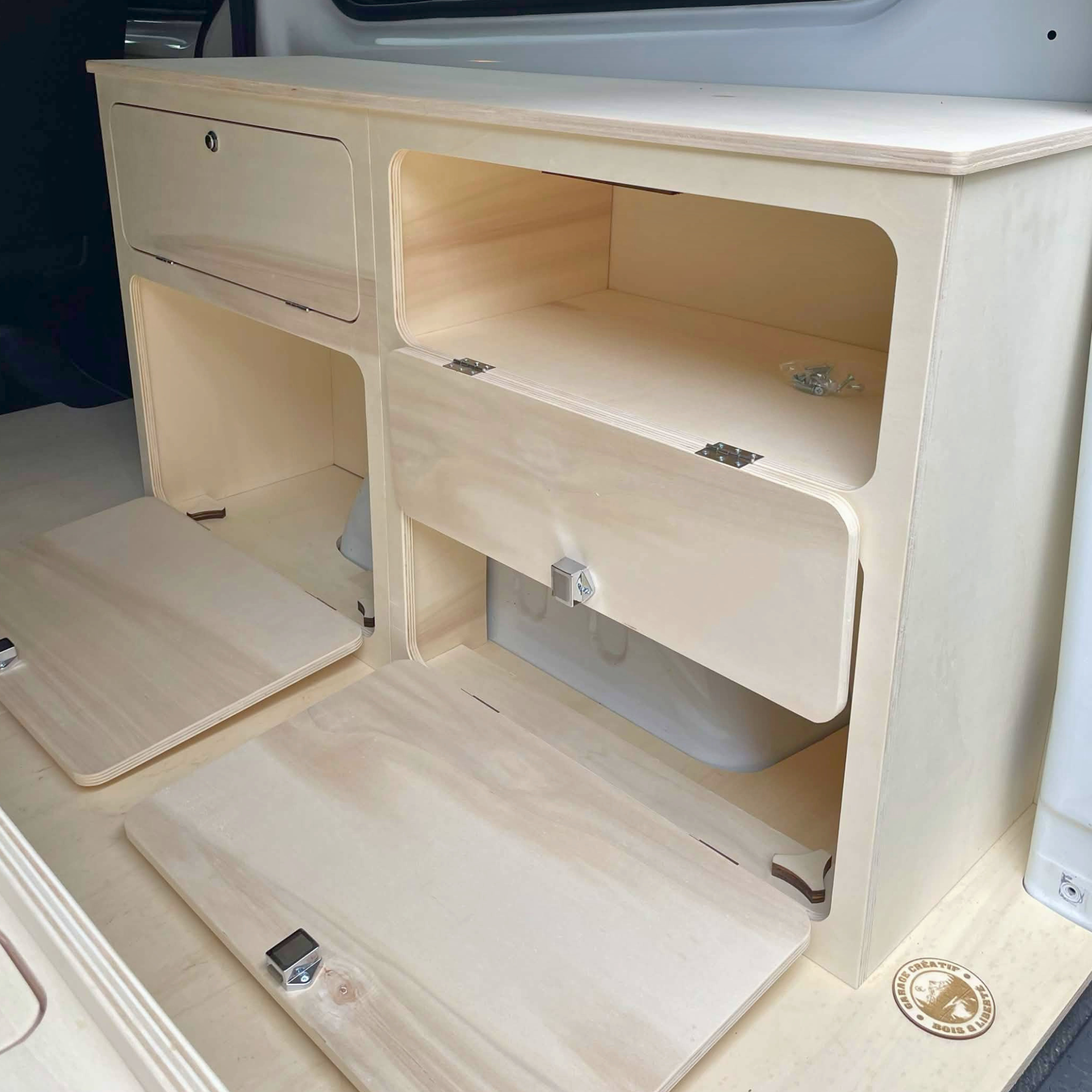 Meuble latéral van bois peuplier rangement fourgon aménagé