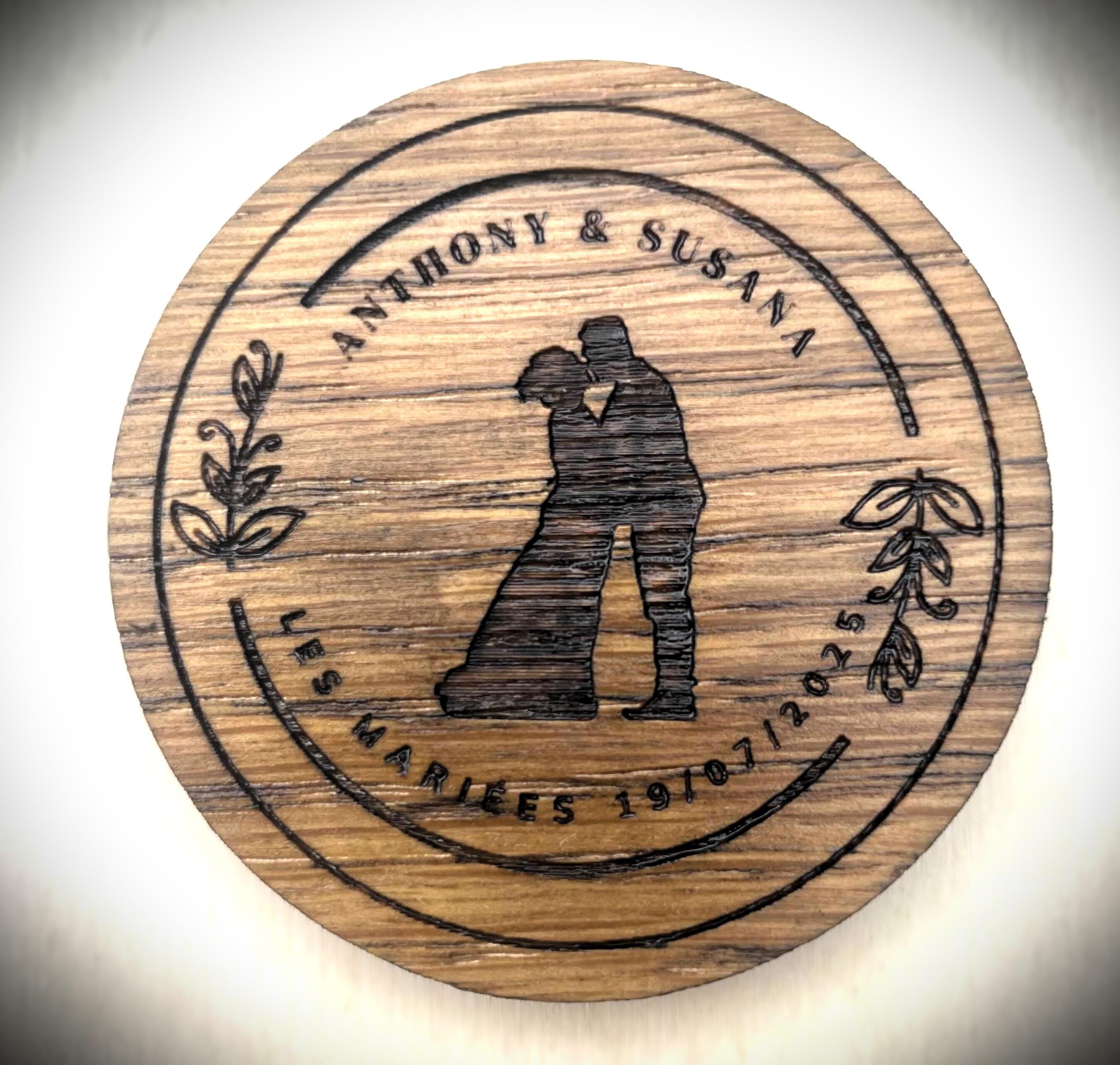 Badge en bois chêne, peuplier magnétique Personnalisable nom, fonction, événement Magnet déco cadeau