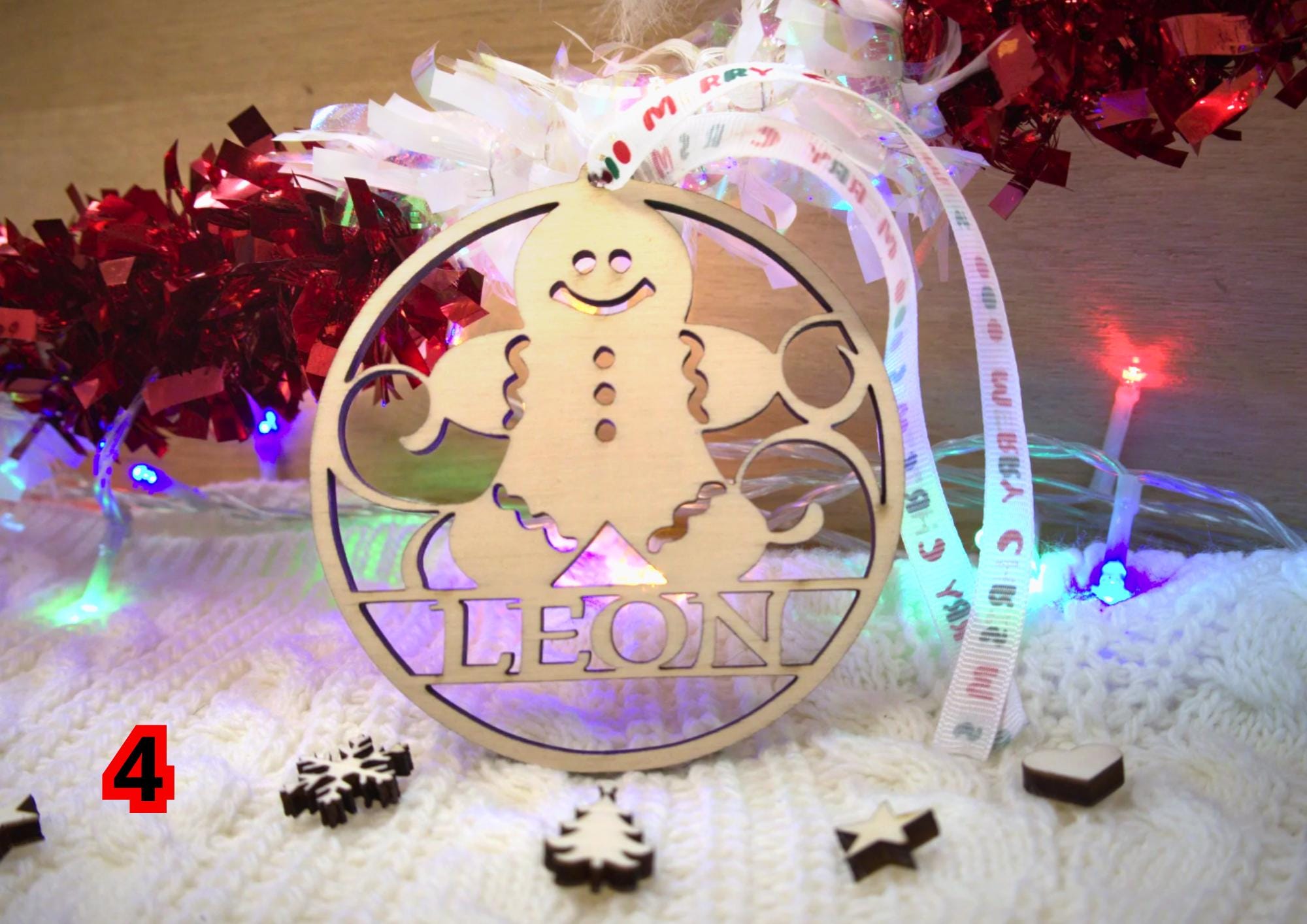 Boule de Noël personnalisée prénom , Ornement bois avec ou sans fond couleur, Décoration sapin Noël