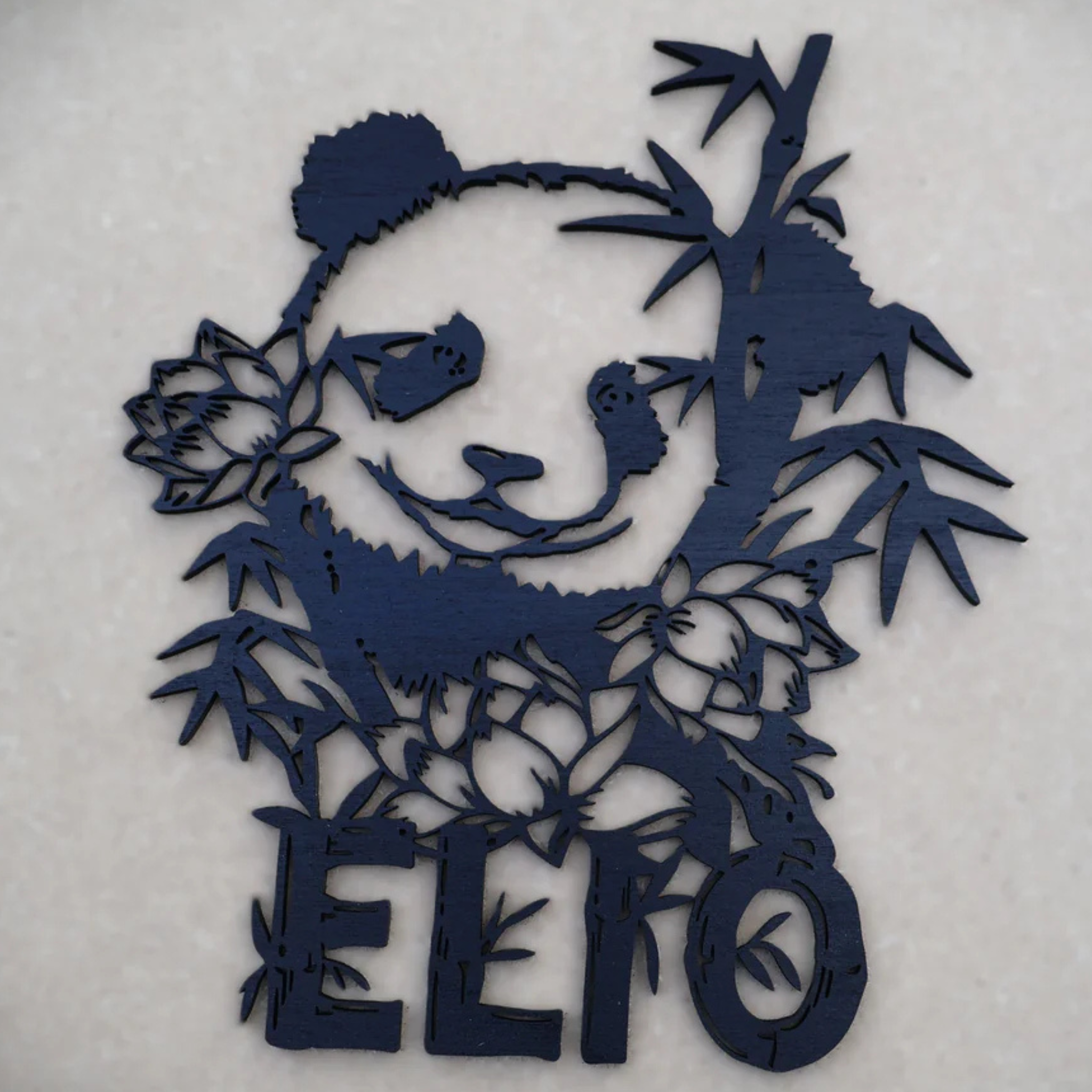 Décoration murale personnalisée en bois avec gravure laser
