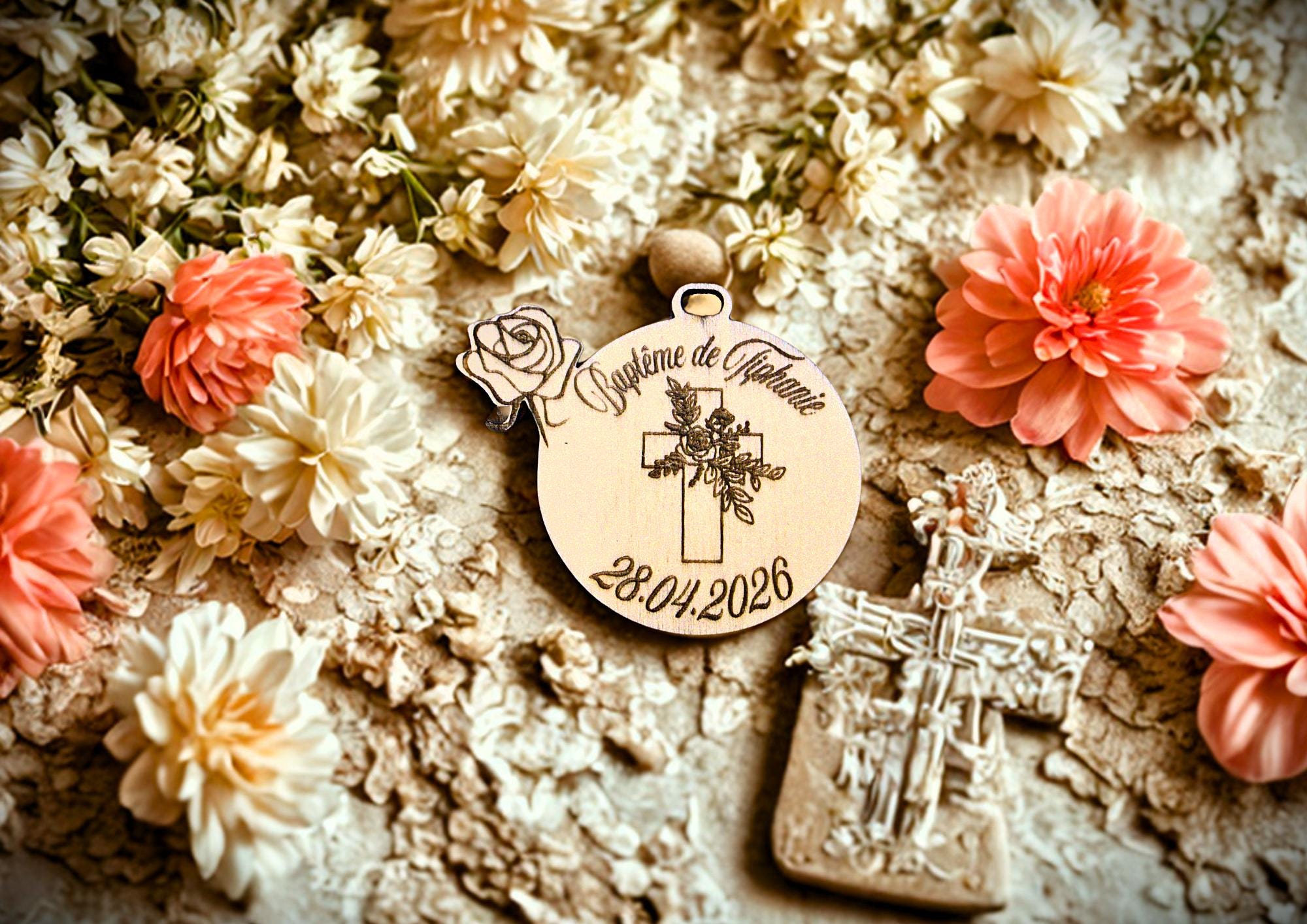 Etiquette en bois personnalisé pour mariage baptême anniversaire ou décoration de votre maison.  