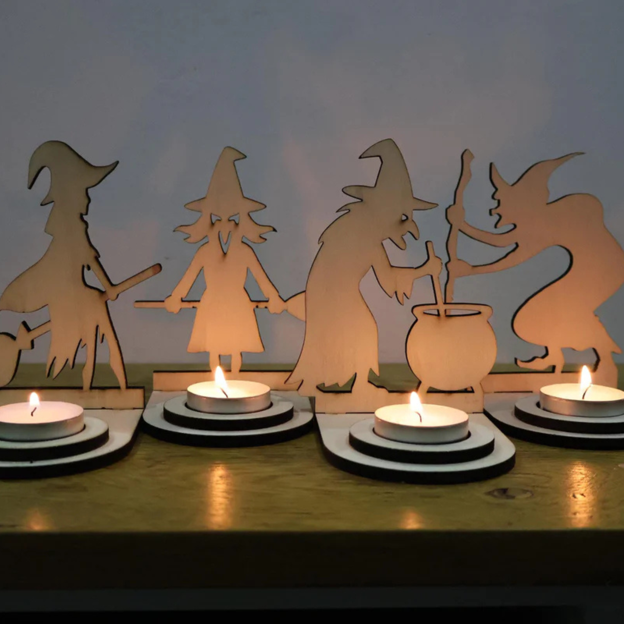 Décoration Halloween en bois fabrication artisanal