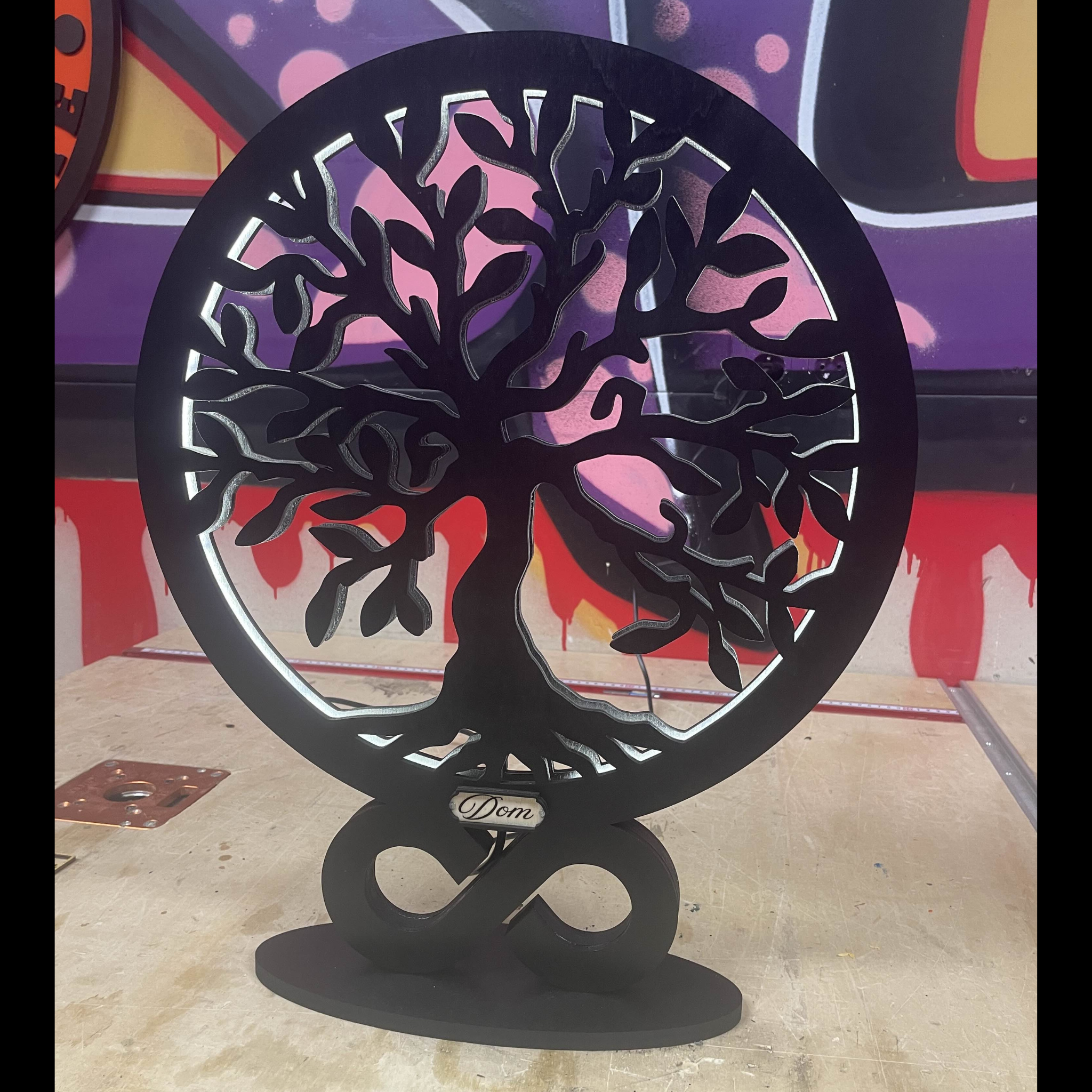 Lampe arbre de vie - détail du design lumineux
