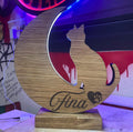 Lampe chat en bois personnalisable. 