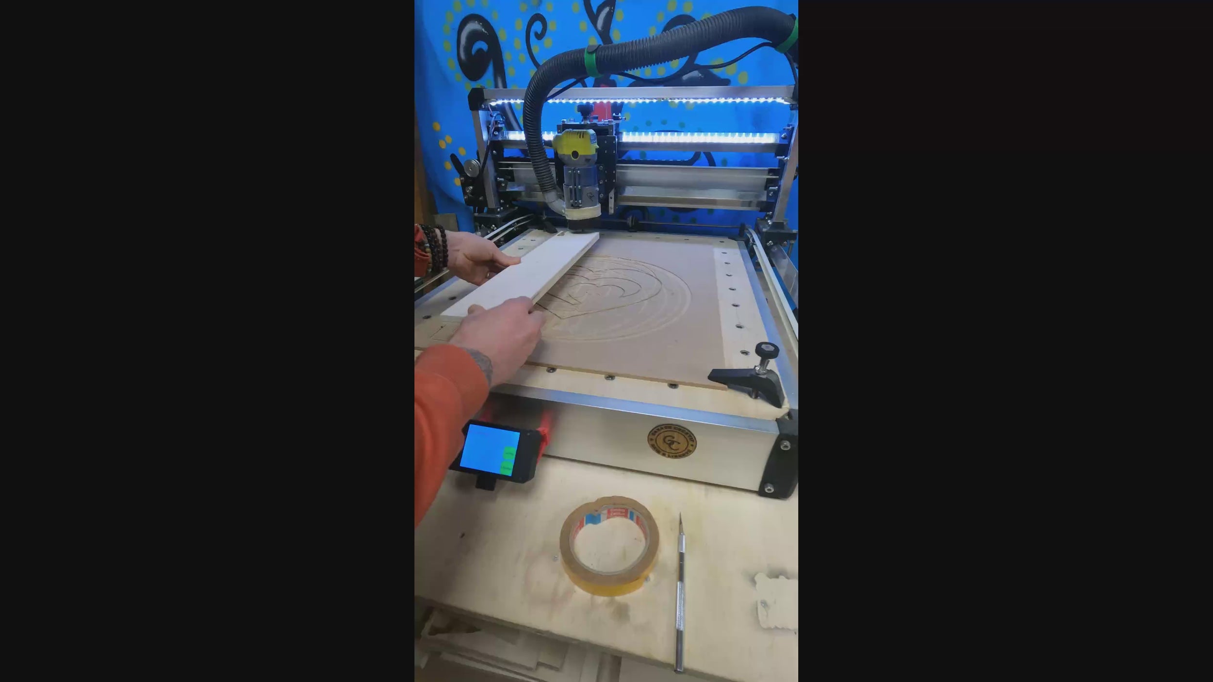 Détail fixation paracorde tablette van suspendue bois