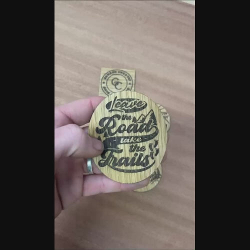 Autocollant en bois chêne personnalisé