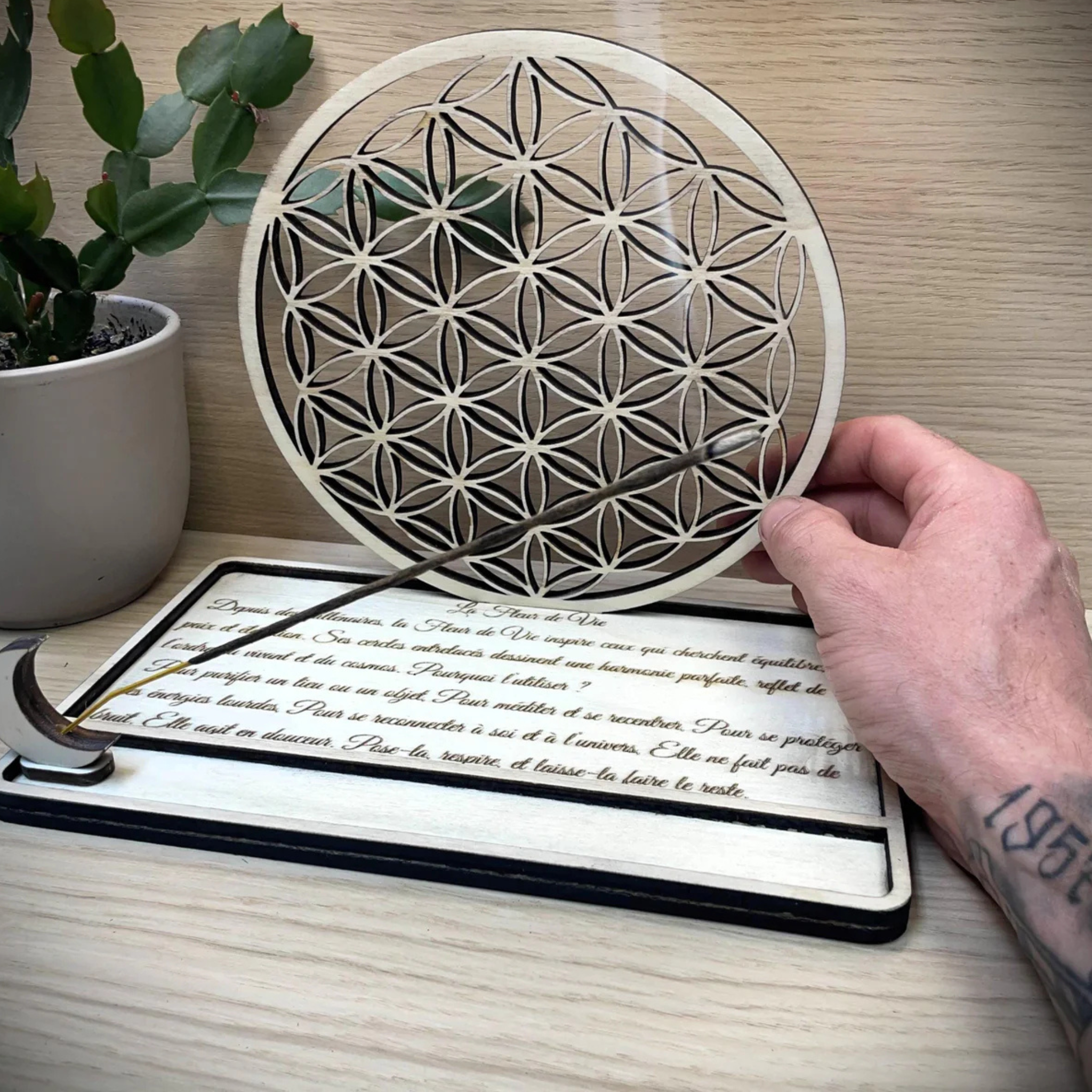 Porte-encens Fleur de Vie personnalisable avec gravure texte sur mesure