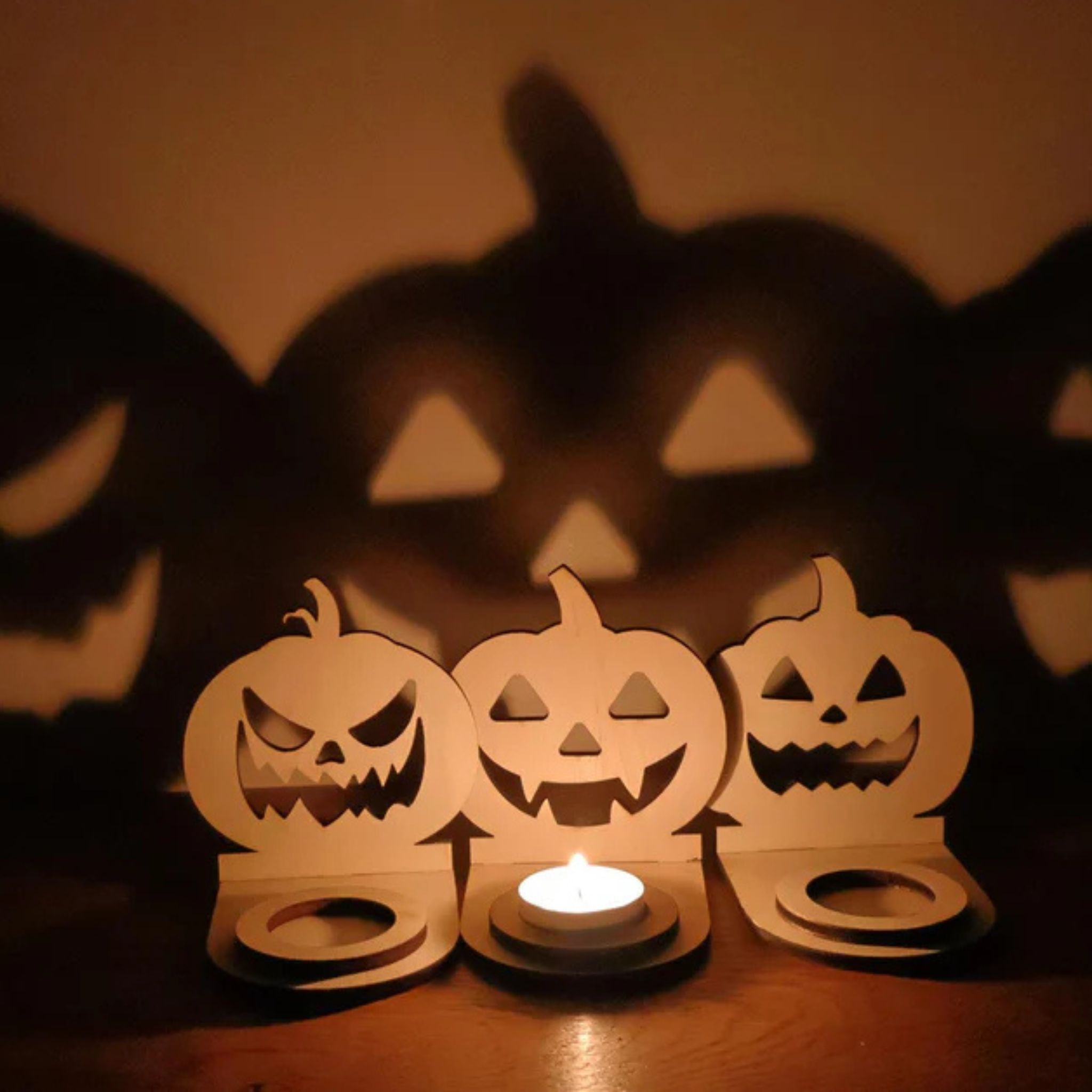 Décoration halloween en bois support bougie. Fabrication artisanal français